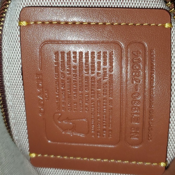 Coach Duffle bag - Picture 6 of 10